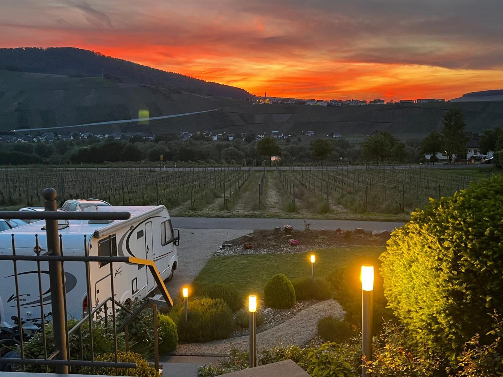 Weingut Bastian Hotel Brauneberg Exterior foto